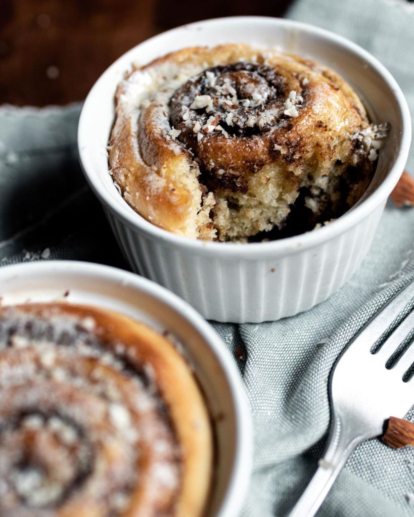 Vegán foszlós kakaós csiga.