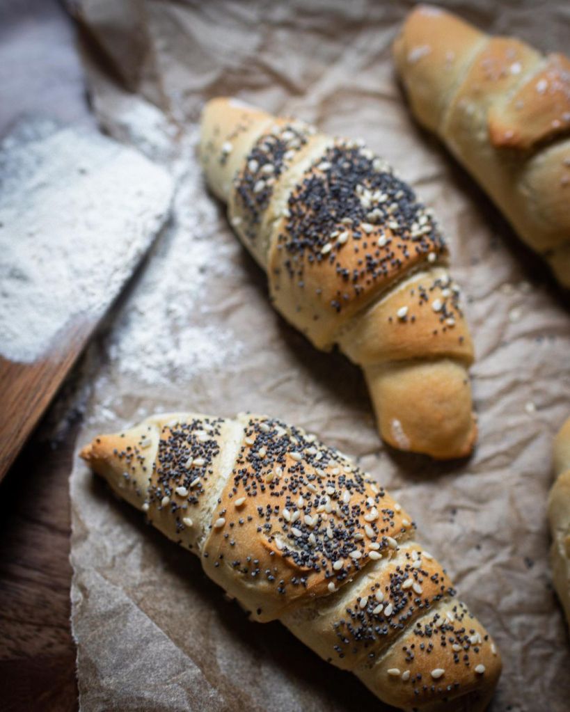 Vegán mákos-szezámos kiflicskék