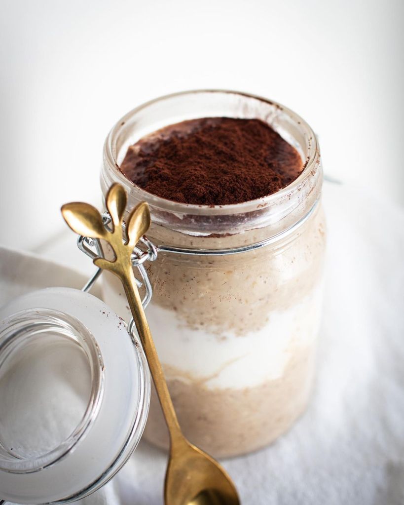 Vegán gluténmentes tiramisu desszert zabból