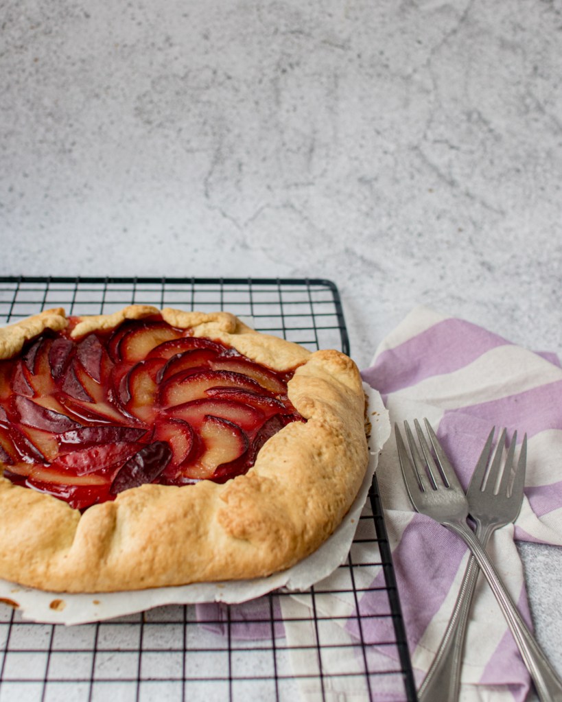 Vegán szilvás galette, pite.
