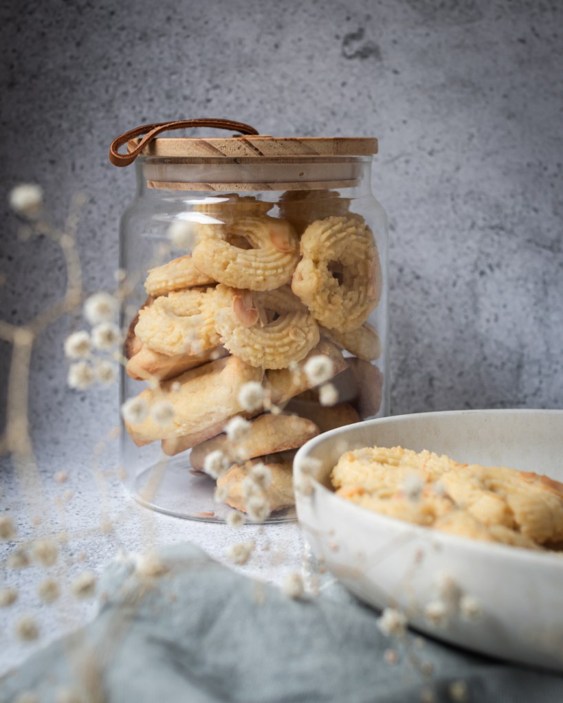 Vegán dán vajas teasütemény.