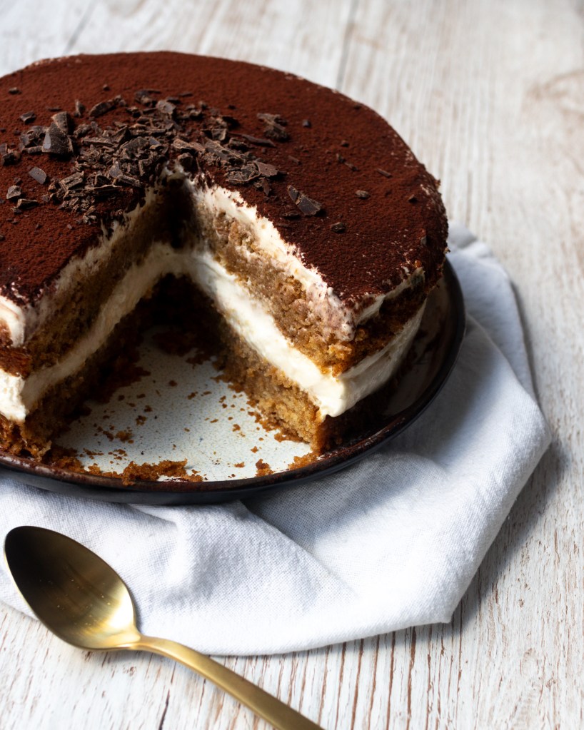 Vegán tiramisutorta.