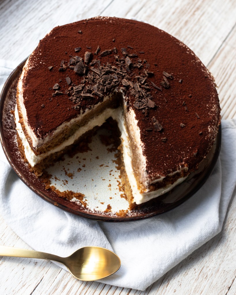 Vegán tiramisutorta.